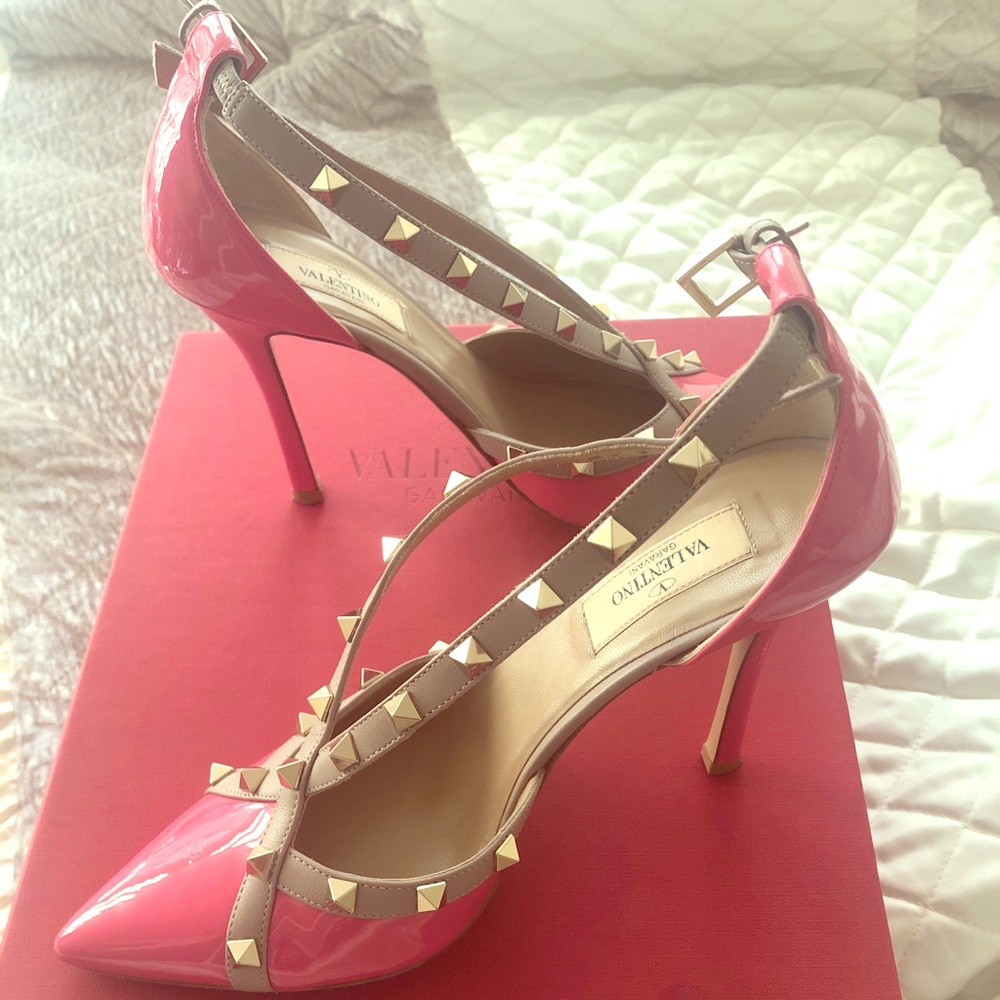 Valentino D’Orsay Rockstud Pump Pink 38.5